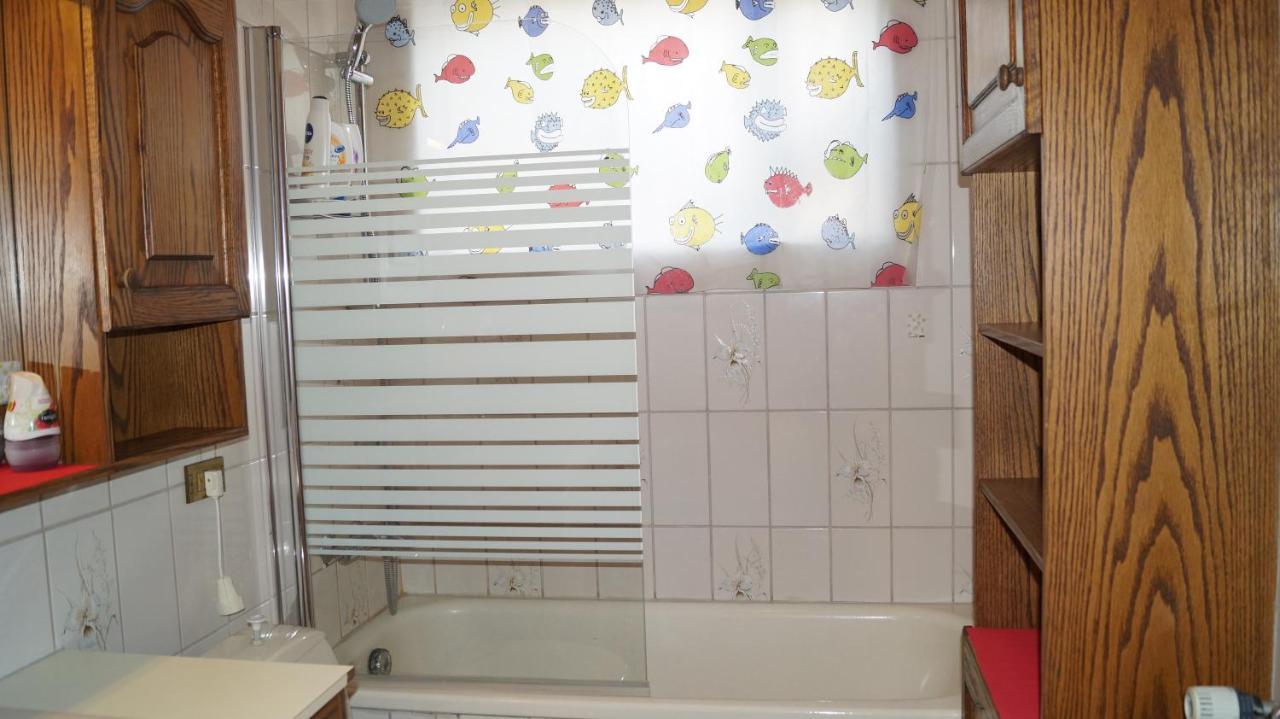 Twin Room With Shared Bathroom Njarthvik Exterior foto